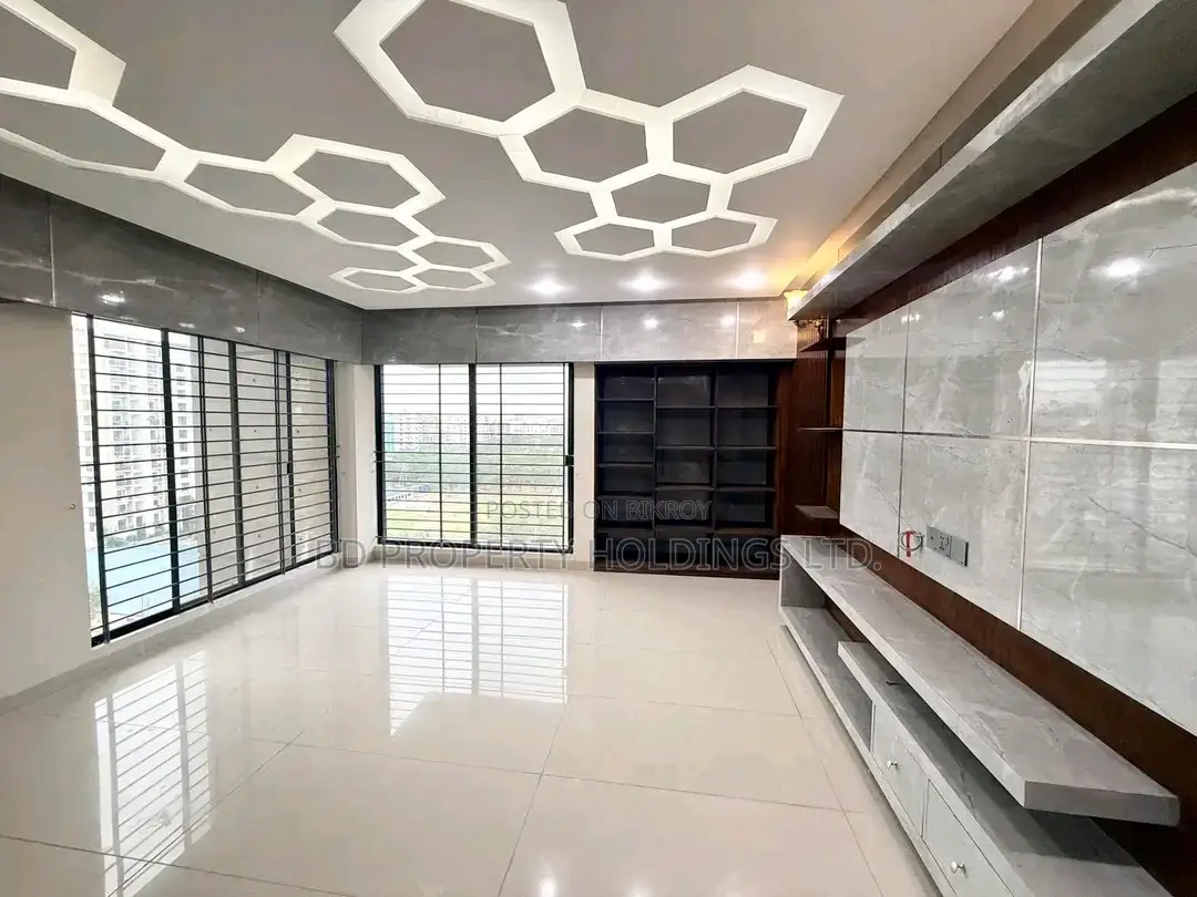 4bdrm Apartment in Basundhara for Rent