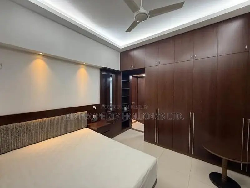 বসুন্ধরায় ভাড়া হবে ফার্নিশড ৩ বেডরুমের অ্যাপার্টমেন্ট