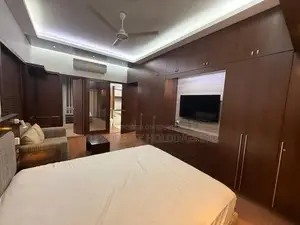 বসুন্ধরায় ভাড়া হবে ফার্নিশড ৩ বেডরুমের অ্যাপার্টমেন্ট
