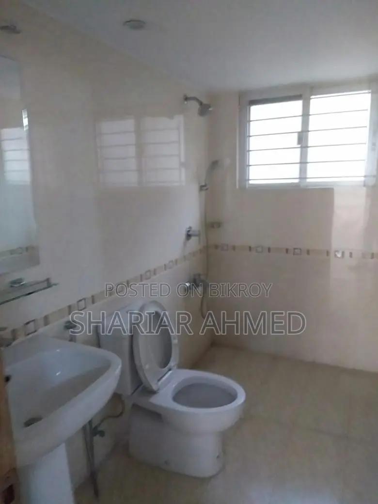 Unfurnished Apartment Available for Rent in Gulshan