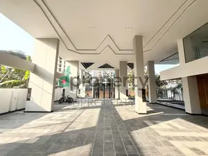 4bdrm Apartment in Basundhara for Rent
