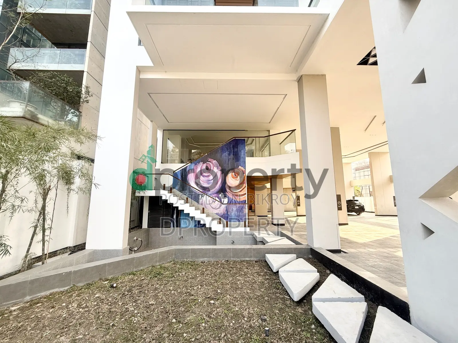 4bdrm Apartment in Basundhara for Rent