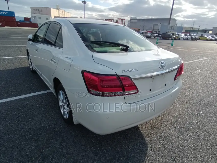 Toyota Premio F-EX 2020