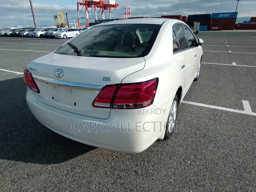 Toyota Premio F-EX 2020