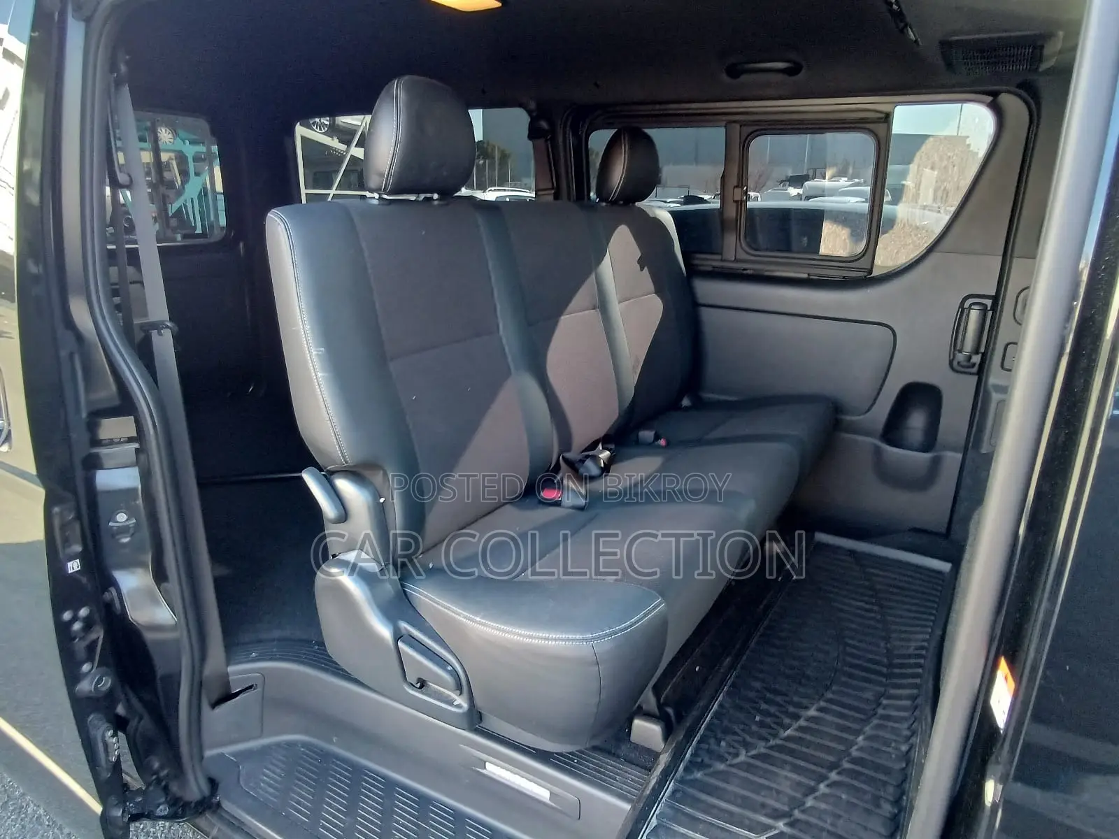 Toyota Hiace S GL DarkPrime Black 2023