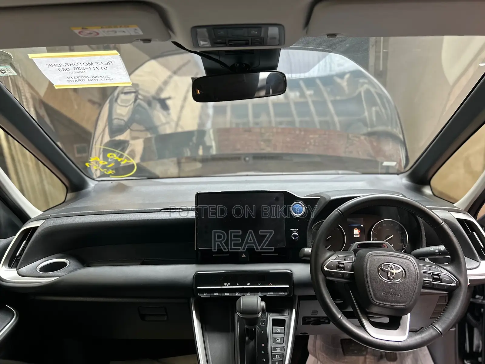 Toyota Noah SG PKG BLACK / 2022