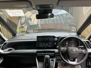 Toyota Noah SG PKG BLACK / 2022