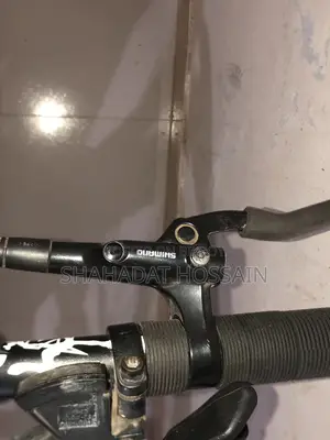 Shimano MT200
