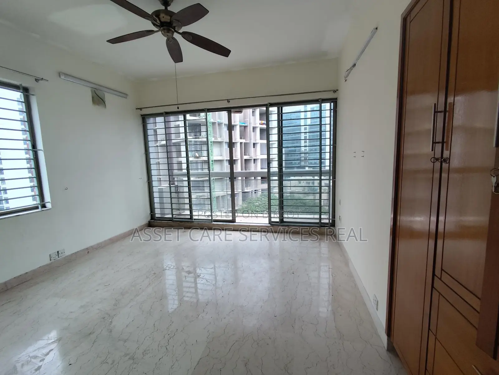 3-Bed Un-Furnished Exclusive Apartment For Rent In North Banani