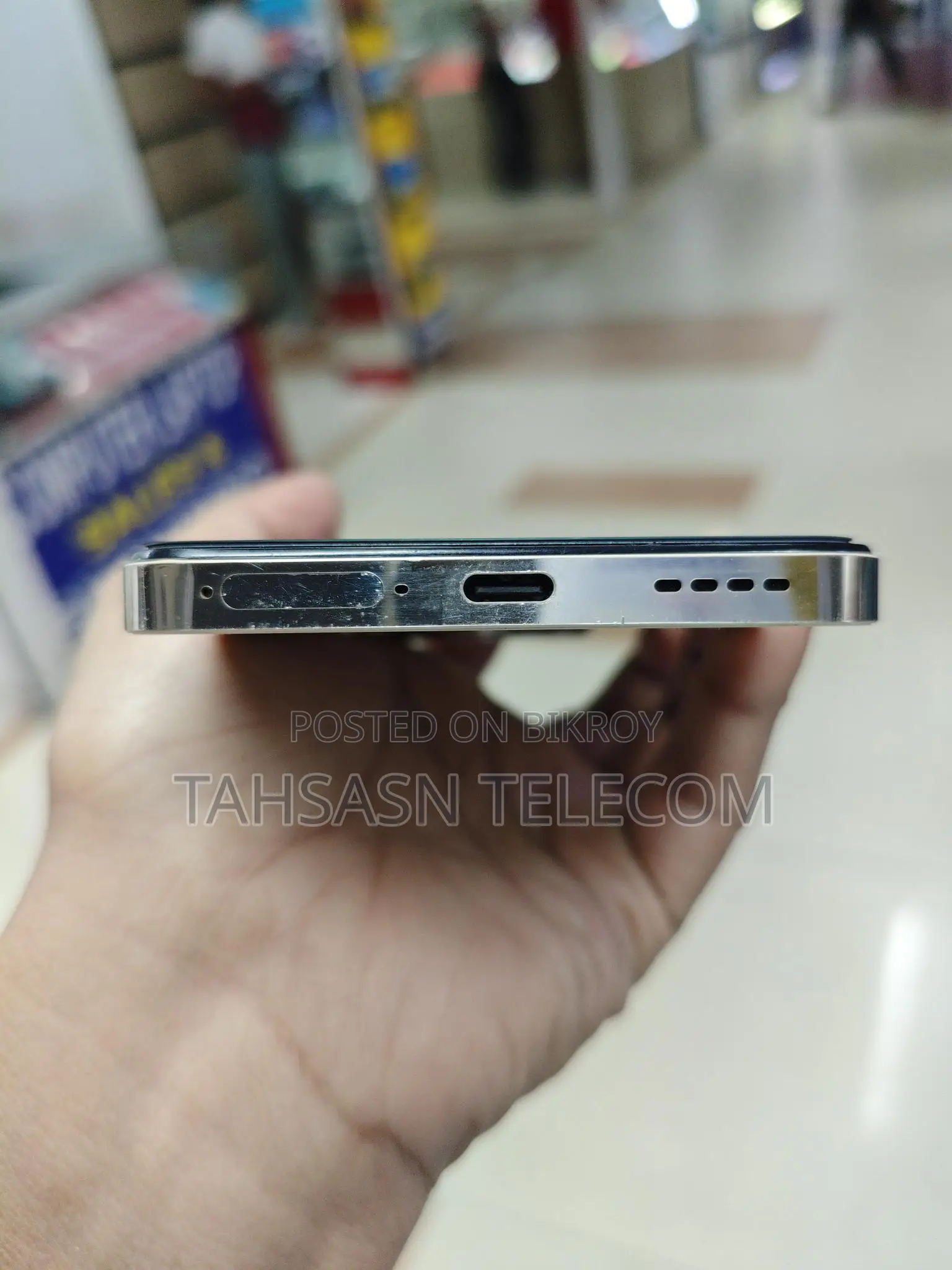 Realme Narzo 70 Pro 8/128 (Used)