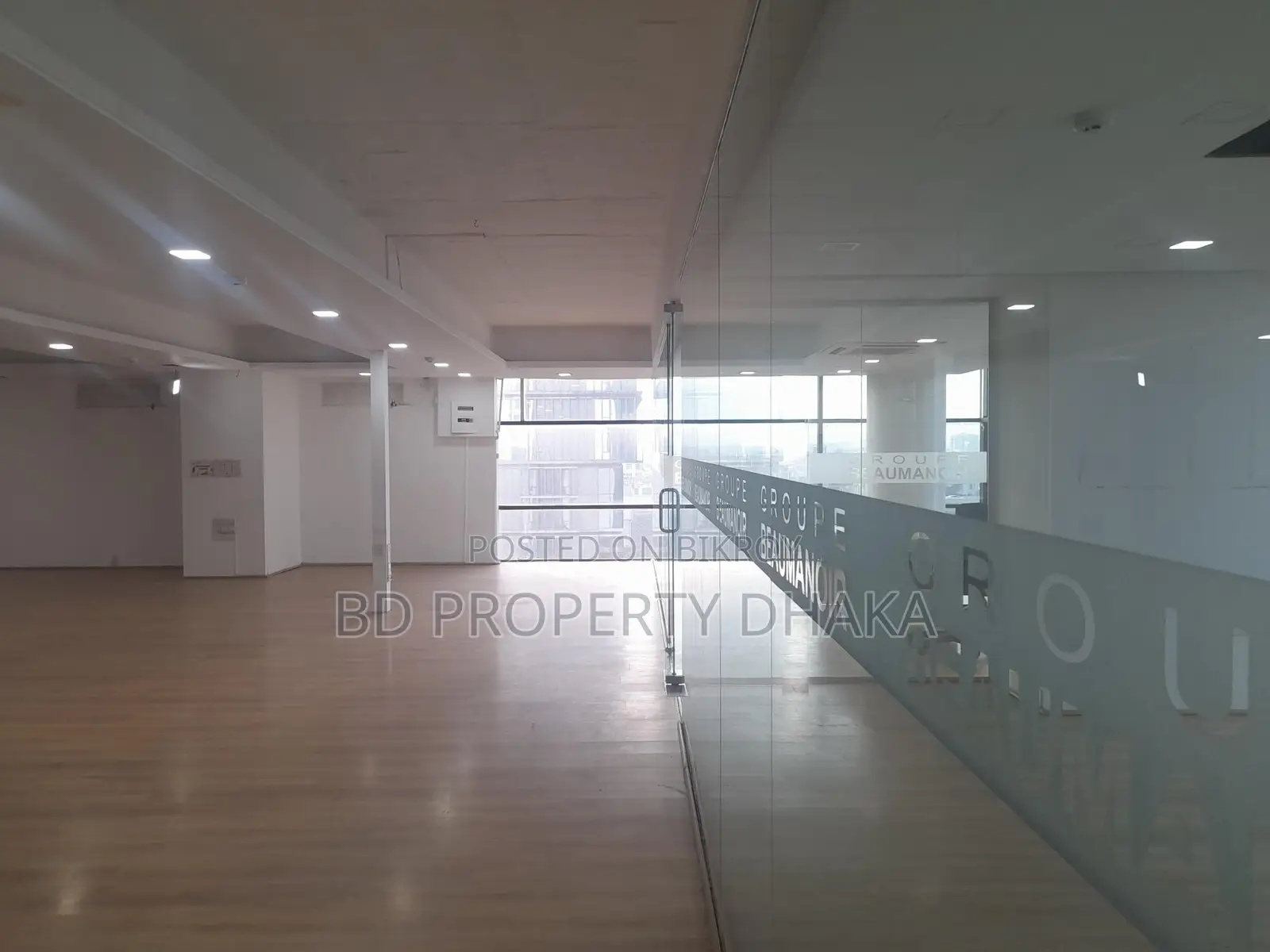 7800 Sqft Open Commercial Space Rent In Banani Avenue
