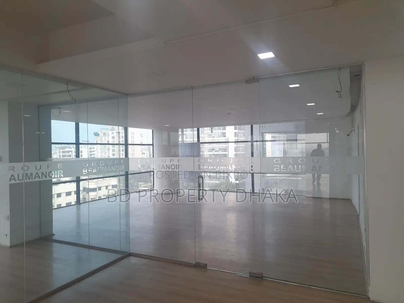 7800 Sqft Open Commercial Space Rent In Banani Avenue