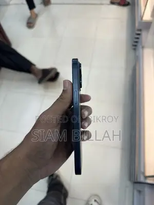 Apple iPhone 15 pro max Singapore (Used)