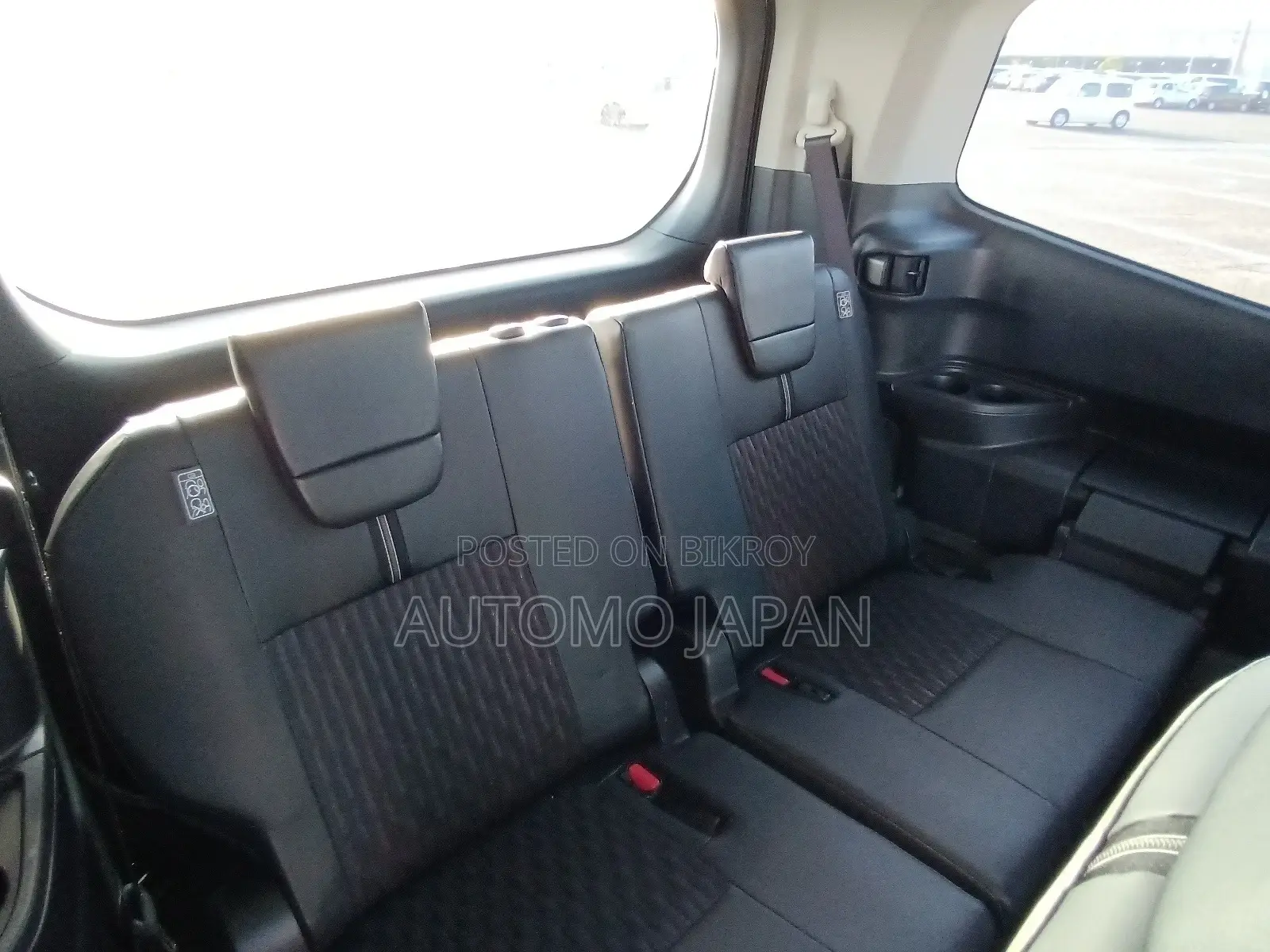 Toyota Noah X 2020