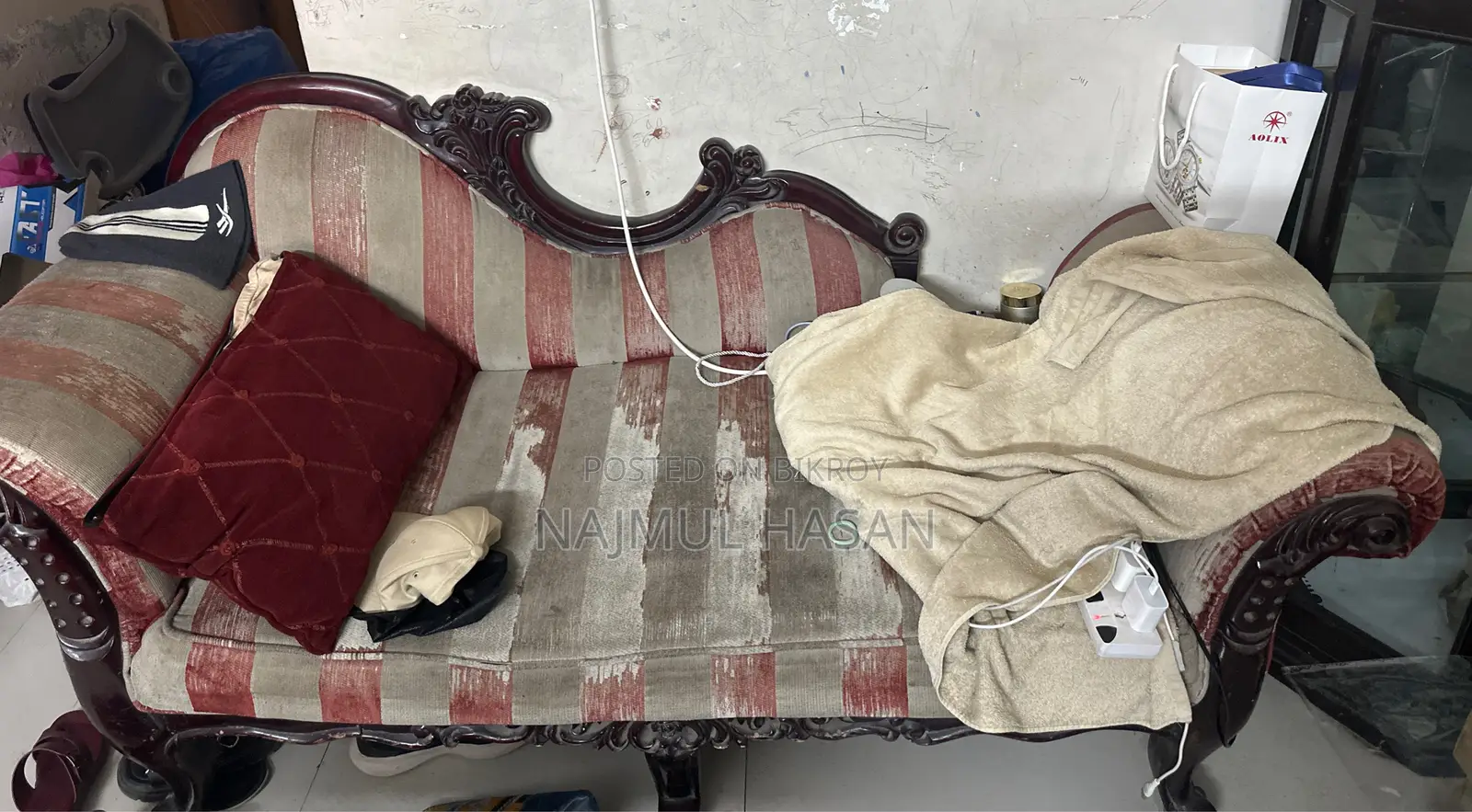 Mahogany Wood Sofa and Divan