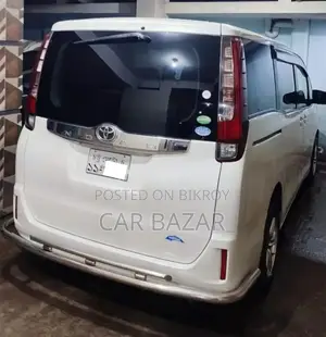 Toyota Noah Si Push Octane Run 2017