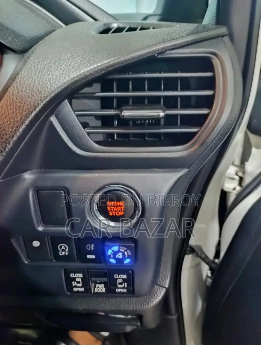 Toyota Noah Si Push Octane Run 2017