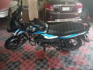 Bajaj Discover 110 2022