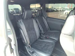 Toyota Esquire Petrol Gi Premium 2021