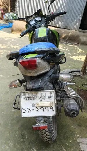 TVS Apache RTR . 2016