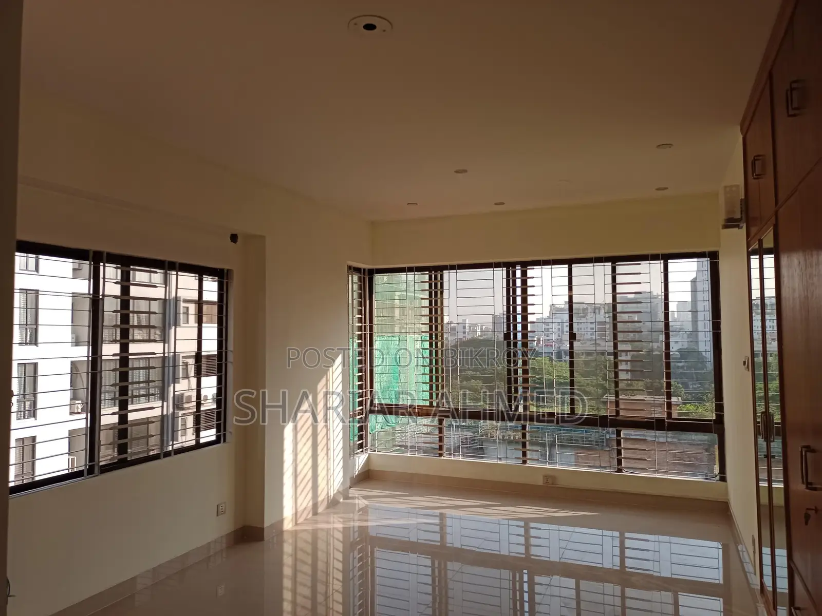 Unfurnished 2800 Sqft Looking Nice Apartment Rent In Gulshan 2