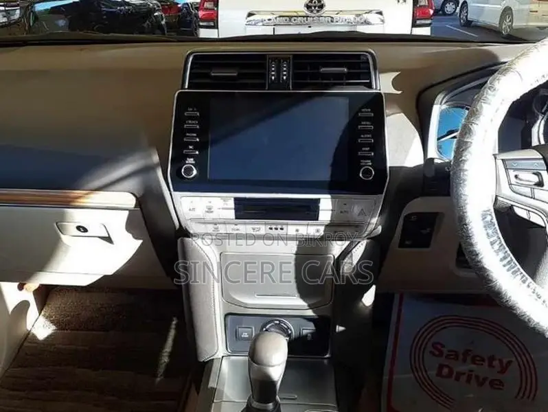 Toyota Prado TX L PKG 6 POINT 2023