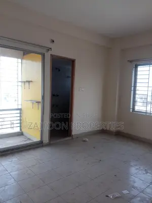 900 Sq. Ft. Compact Flat