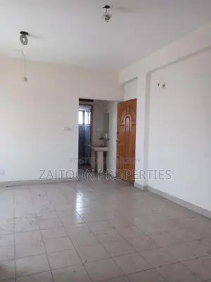900 Sq. Ft. Compact Flat