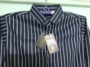 শার্ট বিক্রির জন্য