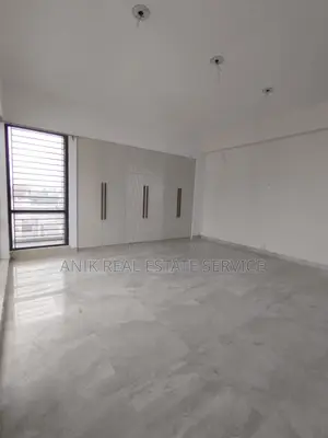 বারিধারায় ৩২০০ বর্গফুটের ভালো মানের অফিস স্পেস ভাড়া