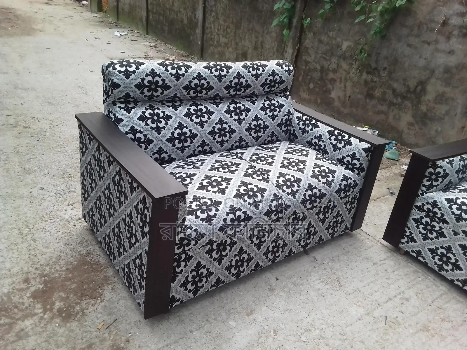 New Half-Box Design Sofa Set