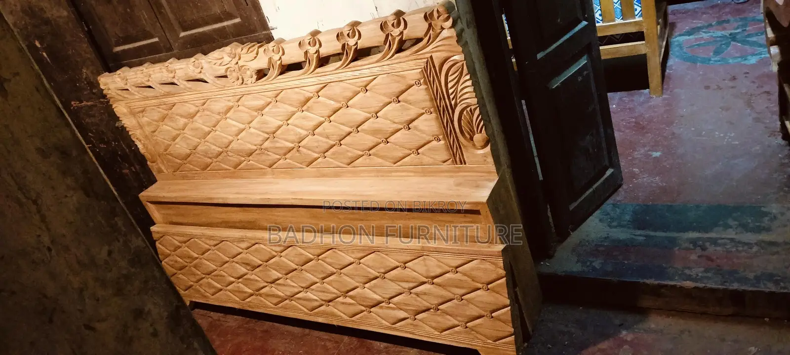 I will sell this Akashmoni wood bed