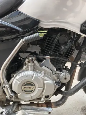 Bajaj Pulsar 150 . 2014