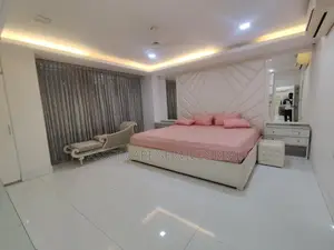 Baridhara Diplomatic Zone Luxurious 4Bed Furnished Apartment Rent