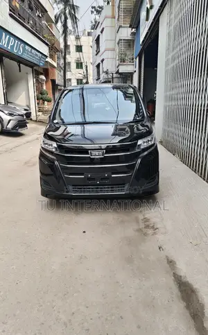 Toyota Noah ONE DOOR POWER 2020
