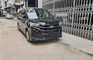 Toyota Noah ONE DOOR POWER 2020