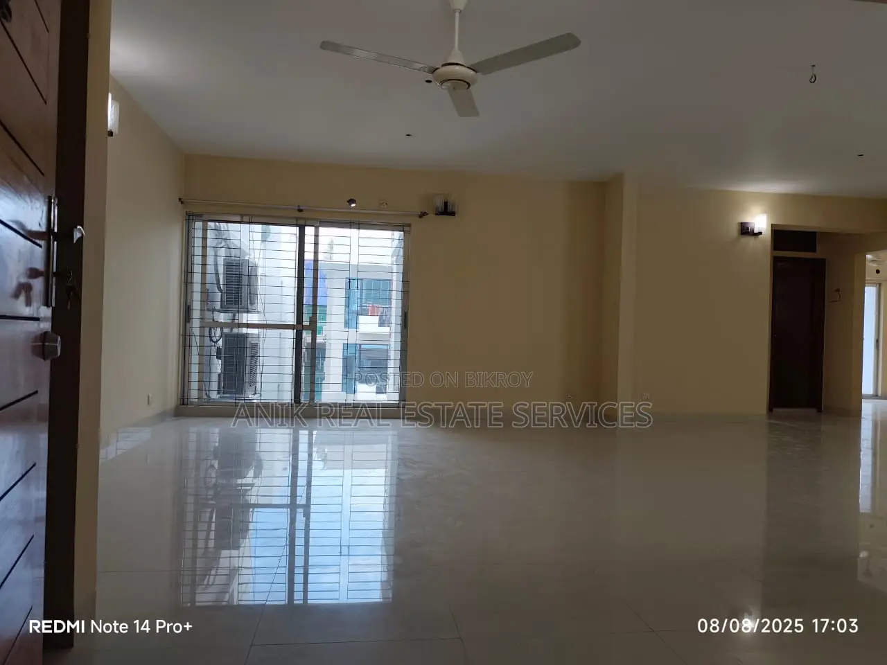 Good Quality 3 Bedroom Un Farnised Flat Rent At Gulshan 2
