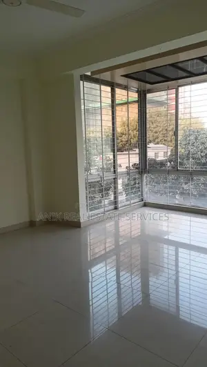 Good Quality 3 Bedroom Un Farnised Flat Rent At Gulshan 2