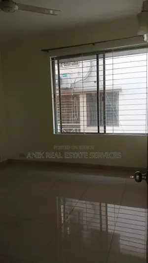 Good Quality 3 Bedroom Un Farnised Flat Rent At Gulshan 2