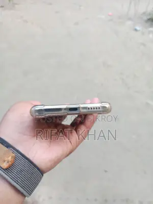 Vivo V30e (Used)