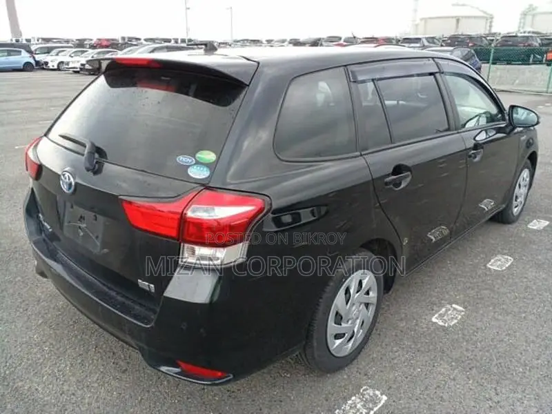 Toyota Fielder Ex package 2020