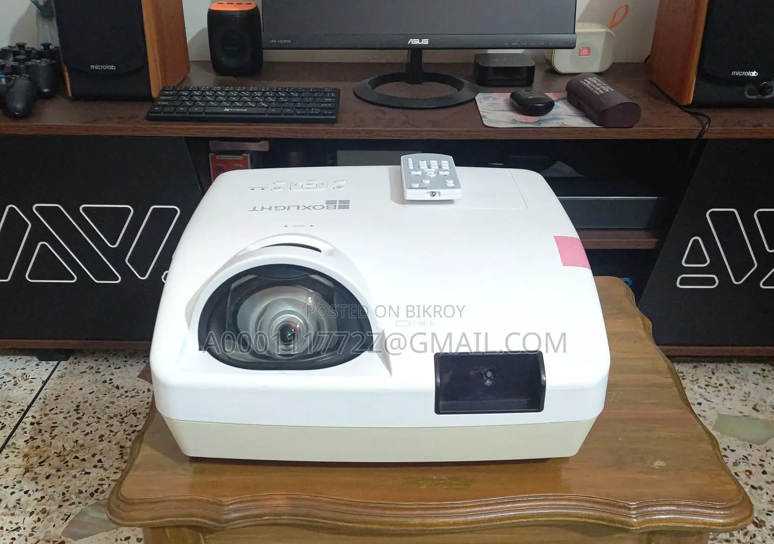 Boxlight ANW335STiA short throw DLP brand new Projector made in Japan