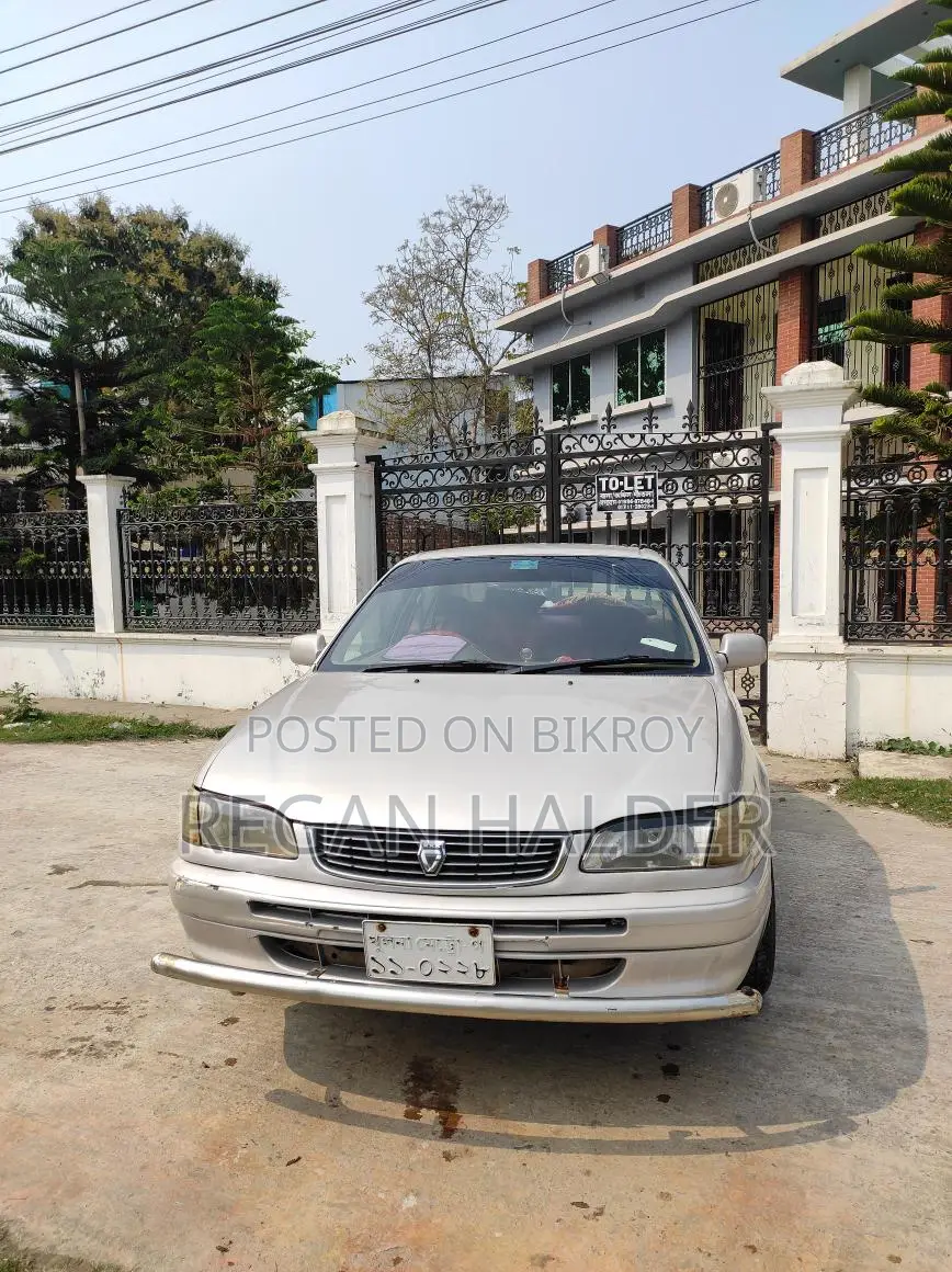 Mitsubishi Challenger 2001