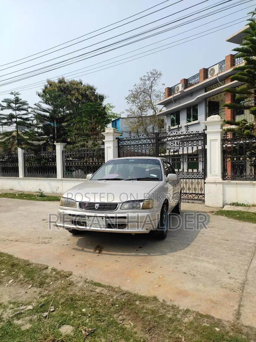 Mitsubishi Challenger 2001