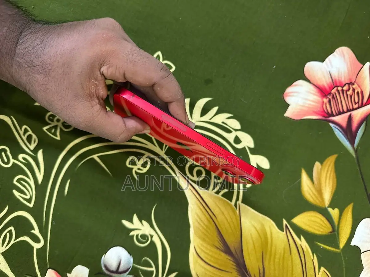 অ্যাপল আইফোন ১৪ (ব্যবহৃত)