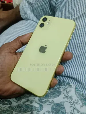 Apple iPhone 11 64GB (Used)