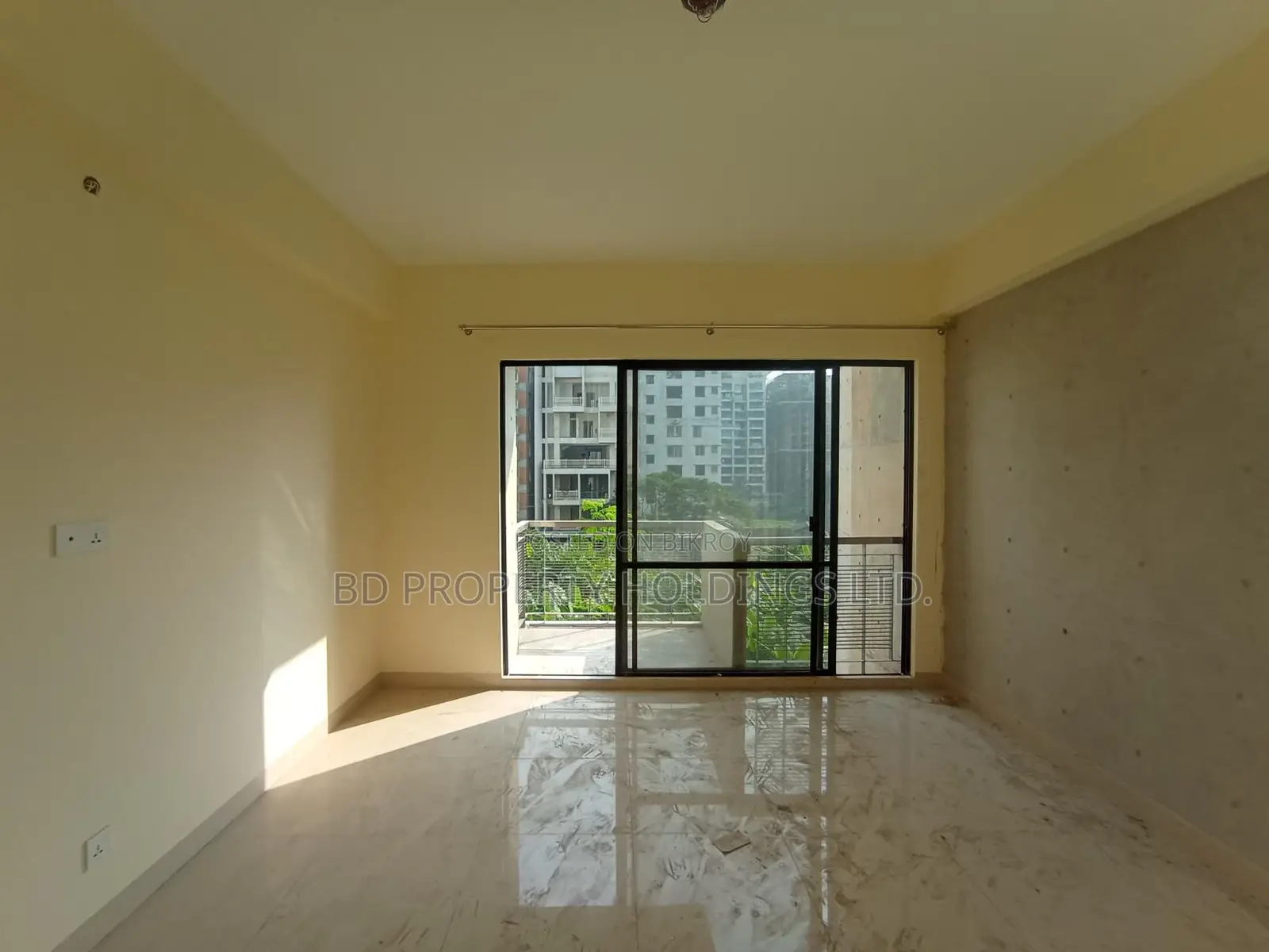 2000 SFT Luxurious Brand New Ready Flat for Rent in Bashundhara