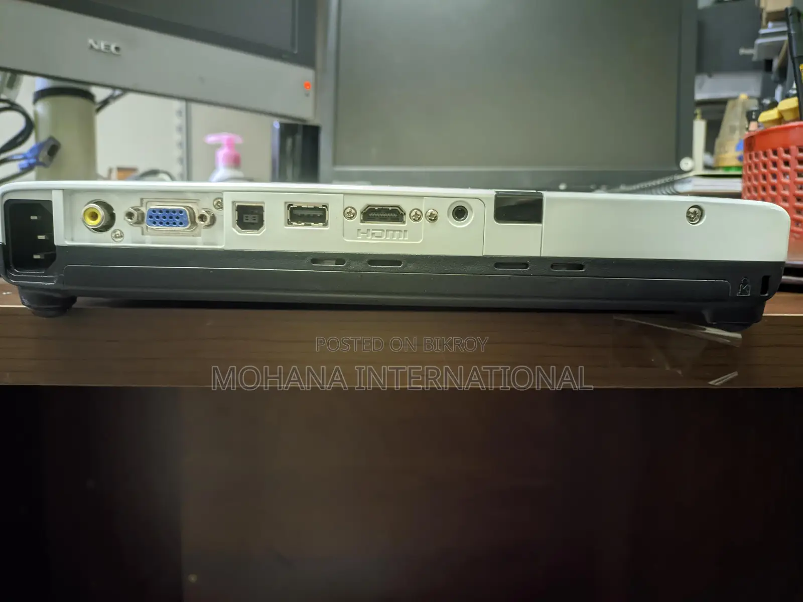 Epson Eb 1771w projector
