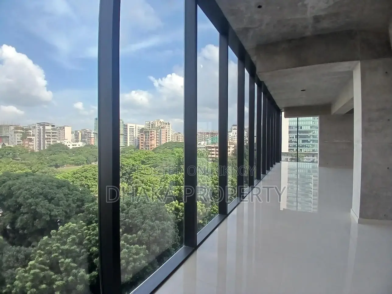 Office Brand New Luxurious Space3000SqFt. Rent at Gulshan 2