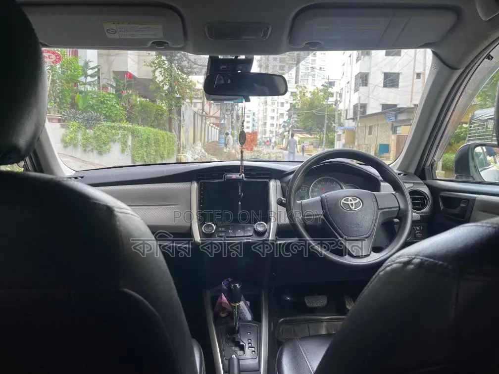 Toyota Axio push start 2012